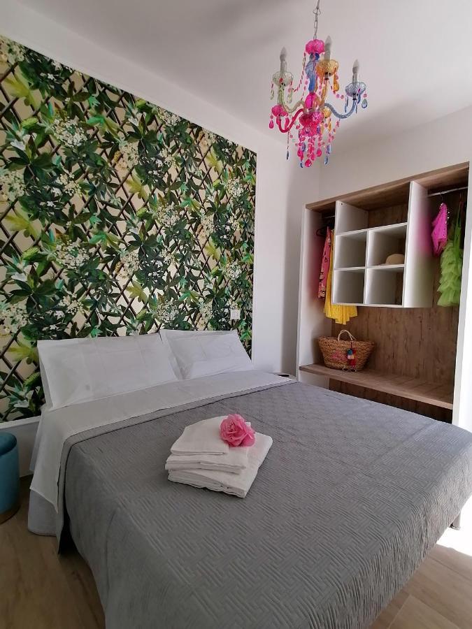 Retroscena Apartment In Centro Civitanova Marche Bagian luar foto